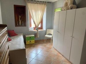 3 habitaciones, wifi y ropa de cama 