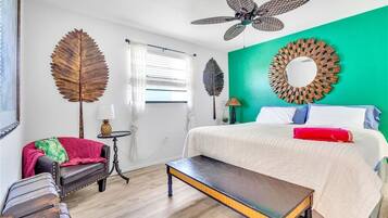 2 bedrooms, iron/ironing board, free WiFi, bed sheets