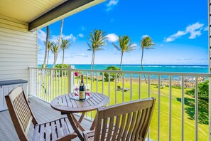 Property grounds - Kapaa Shore A201 Oceanfront - New Listing! (Kapaa)