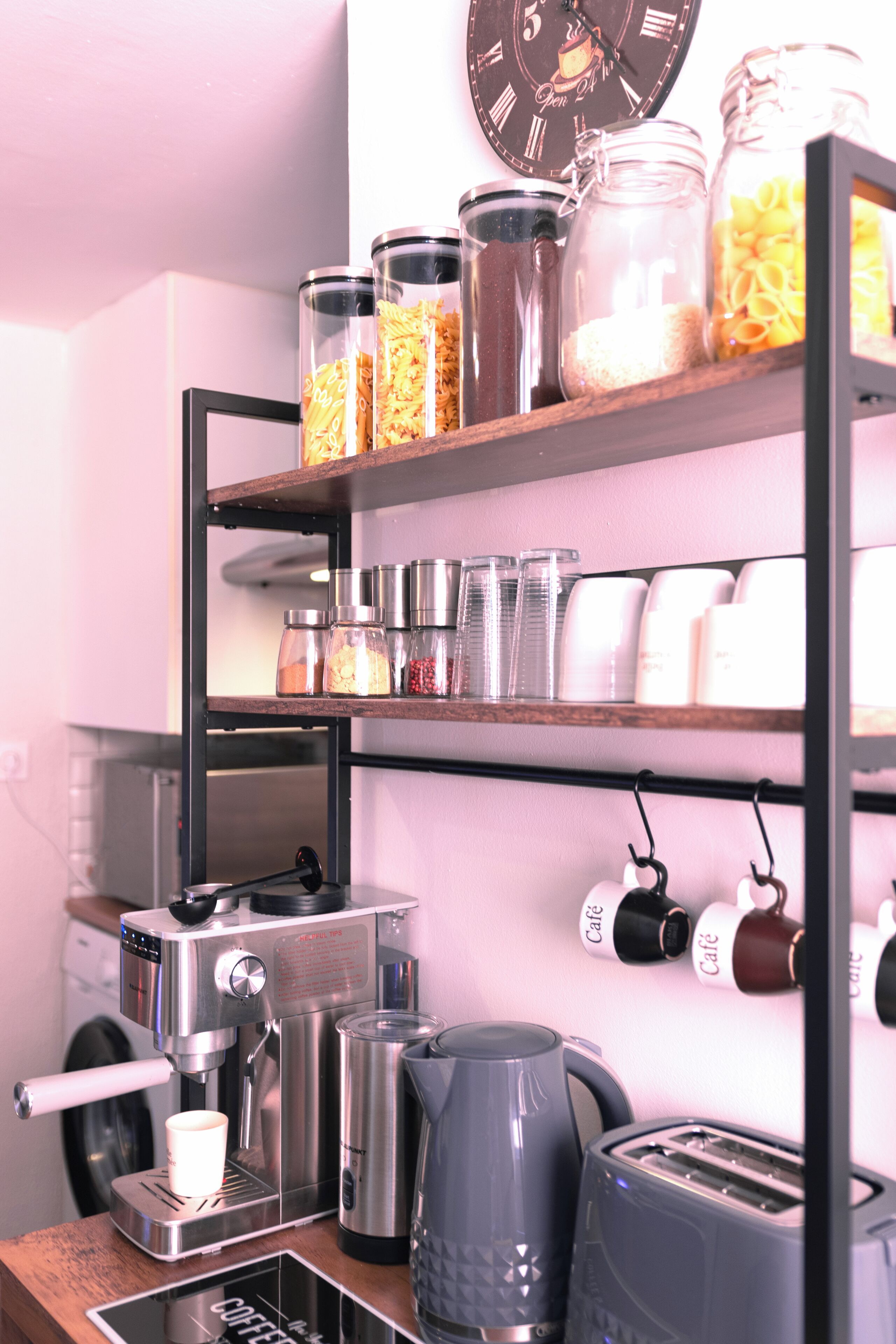 Fridge, microwave, oven, coffee/tea maker