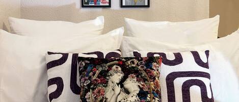 1 多间卧室、熨斗/熨衣板、免费 WiFi、床单