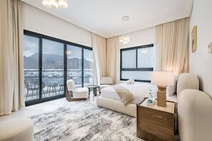 5 chambres, coffres-forts dans les chambres, fer et planche à repasser