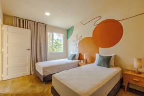 3 dormitorios, tabla de planchar con plancha, wifi gratis y ropa de cama