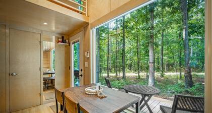 Boho Bungalow-unique & cozy tiny home
