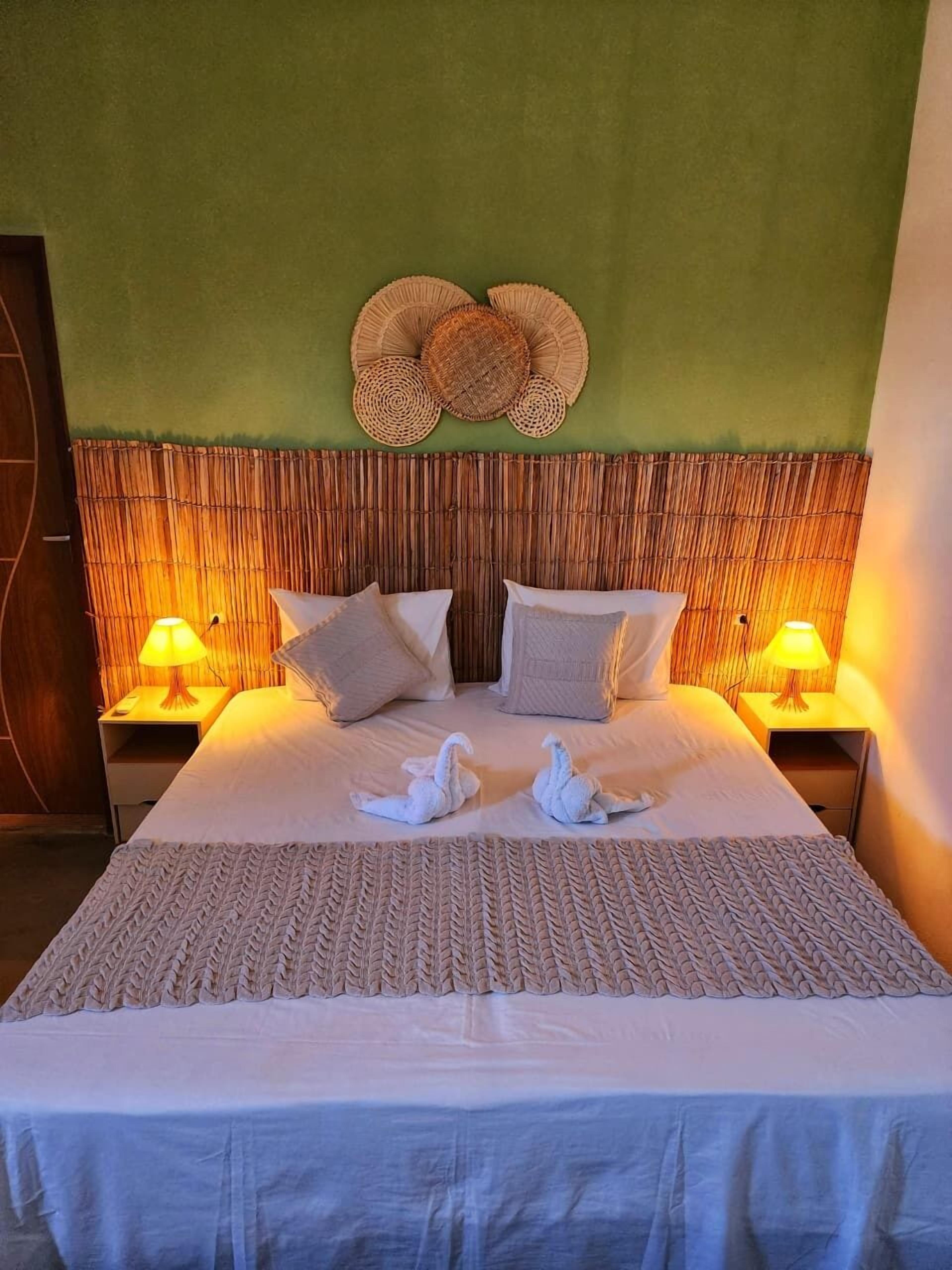 Suíte conforto | 1 quarto, roupa de cama