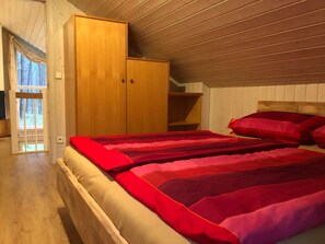 3 quartos, berço de viagem, Wi-Fi de cortesia