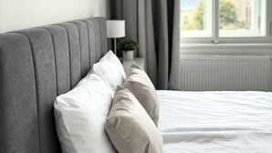 Unclassified image, 4 of 13, button - Charming 1-bedroom apartment in enchanting Prague with WiFi (Hlavní mesto Praha)