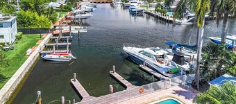 火箭住宿河畔科爾多瓦武器