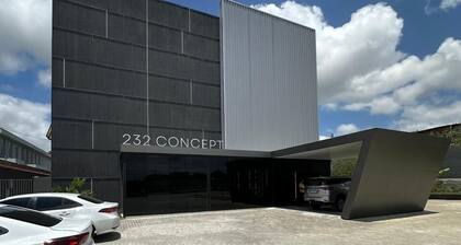 232 Concept Hotel