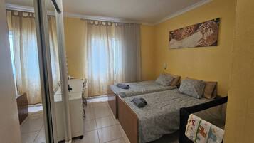 1 bedroom, iron/ironing board, free WiFi, bed sheets