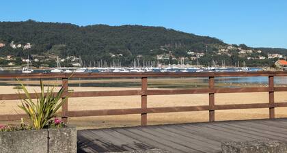 Villa sea Views With Park in Front of the Beach