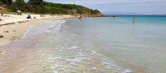 Cozy buen ritiro in the center of Carloforte inspired by the colors of the sea