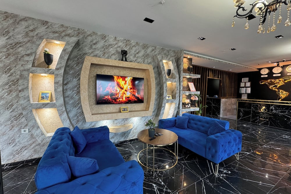 Grand Lara Hotel & Apartments