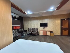 Living area - SwagStay Hotel Rahul Nagpur (Nagpur)