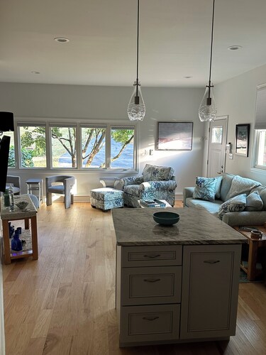 Newly remodeled apartment in a serene setting!