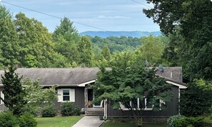 Exterior - Newly remodeled apartment in a serene setting! (Oak Hill)