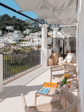 Suíte | 1 quarto, frigobar, cofres nos quartos, individualmente decorados