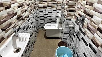 Bureau, espace de travail pour ordinateur portable