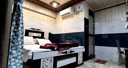 Hotel Raghunandan Inn