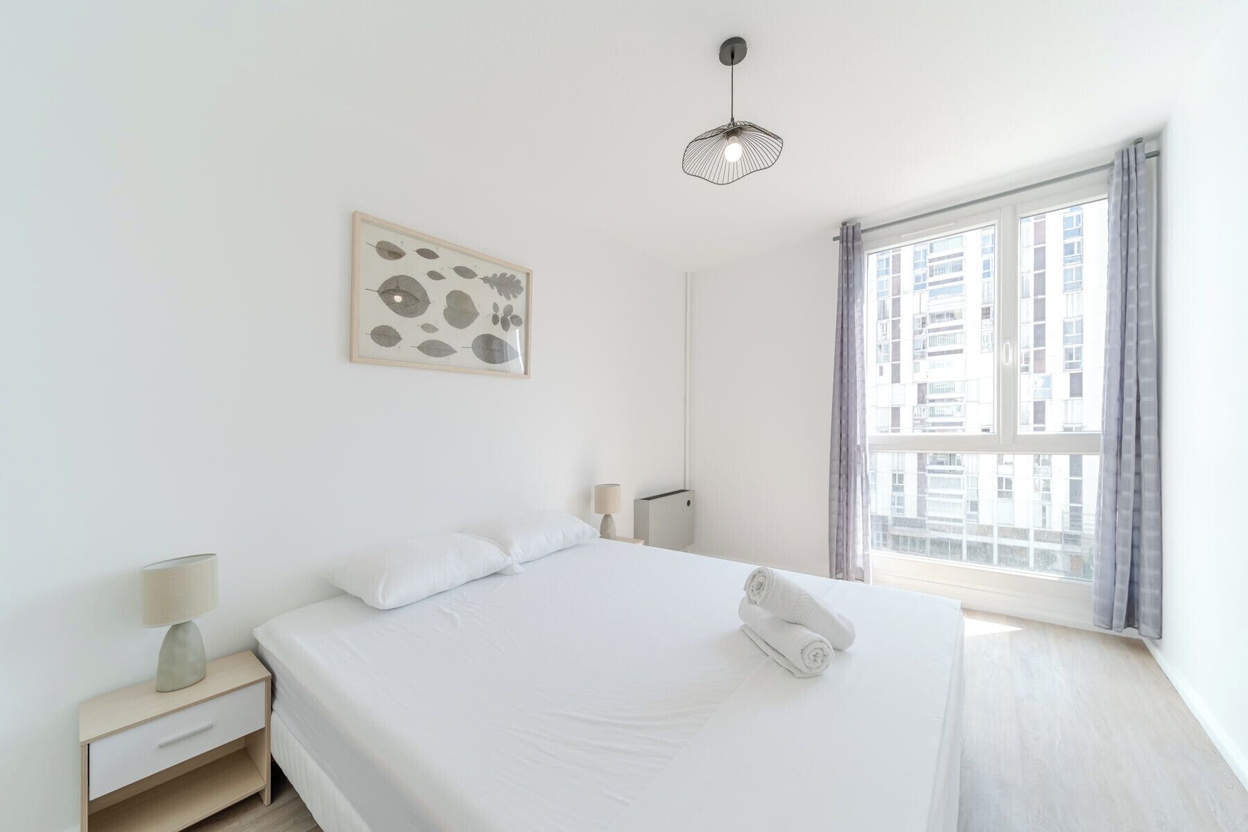 3 chambres, fer et planche à repasser, Wi-Fi, draps fournis