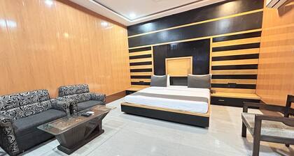 SwagStay Hotel Rahul Palace Nagpur