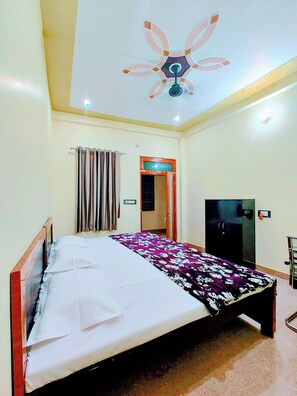 In-room safe, desk, laptop workspace, soundproofing - Hotel Raghukul (Faizabad)