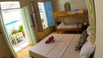 Laptop workspace, free WiFi