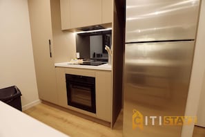 Microones, forn, placa de cuina i rentaplats