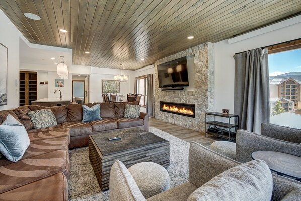 TV, fireplace - NEW LISTING! True Luxury Ski in & Ski Out by RedAwning (Breckenridge)