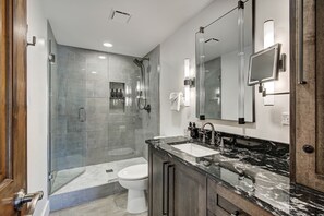 Shower, hair dryer, towels - NEW LISTING! True Luxury Ski in & Ski Out by RedAwning (Breckenridge)