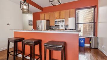 Fridge, microwave, oven, coffee/tea maker