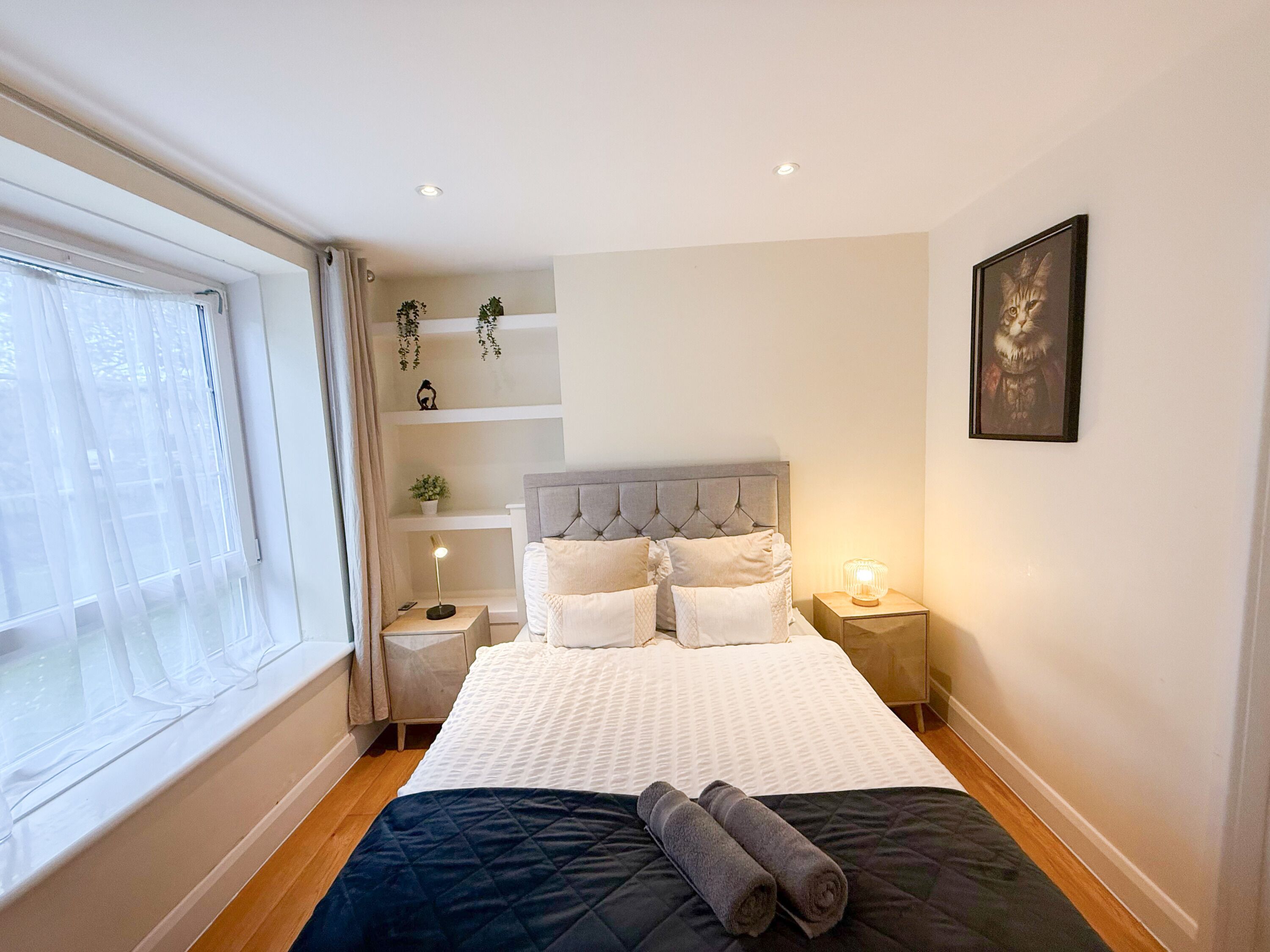 2 bedrooms, desk, iron/ironing board, free WiFi