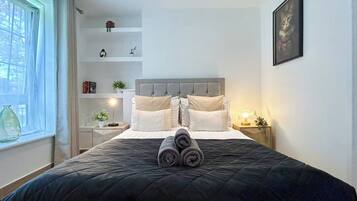 1 bedroom, desk, iron/ironing board, travel cot