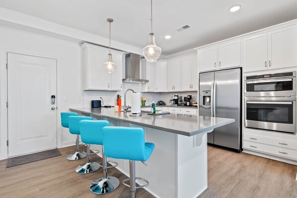 Fridge, microwave, oven, stovetop - Walk to Downtown | Coffee Bar | 3 King Beds (Wake Forest)