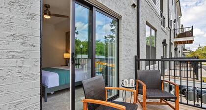 Coffee Bar| Walk to Downtown| 3 King Beds