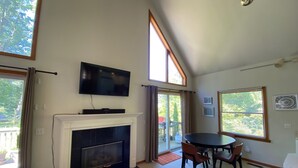 Interior - Furnished 2-bedroom house with water views in West Olive
monthly rental only. (West Olive)