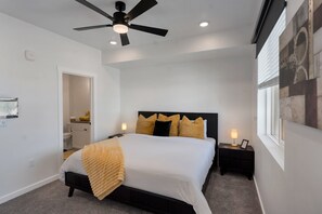 4 bedrooms, desk, free WiFi, bed sheets