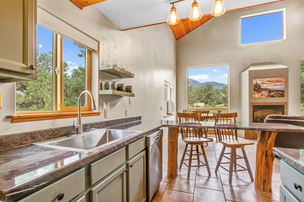 Fridge, microwave, oven, stovetop - Salida CO Rentals - Home nestled in the trees, 5 minutes from downtown Salida (Salida)