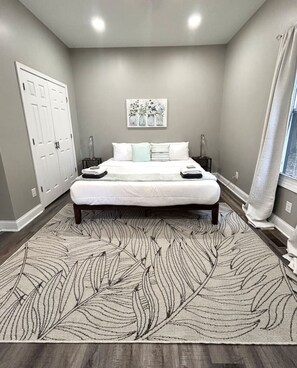 Iron/ironing board, WiFi, bed sheets - Chic 2BR/2BA Near Dining & Shops (Winston-Salem)
