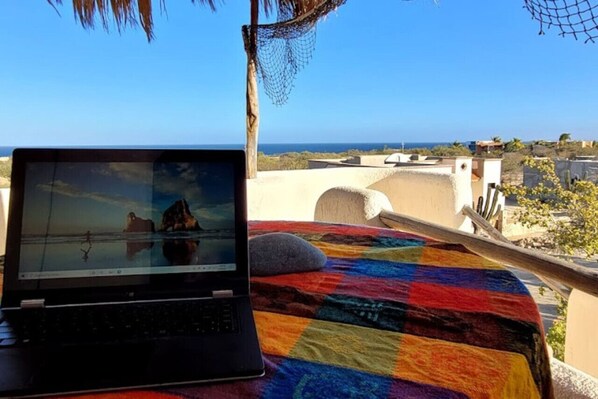 Enceinte de lâhĂ©bergement