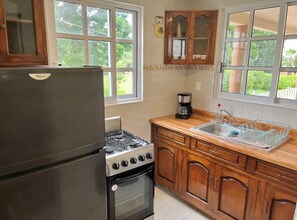 Private kitchen - Casa de Vacaciones Céntrica y Acogedora en Condominio en Ixtapan de la Sal (Ixtapan de la Sal)