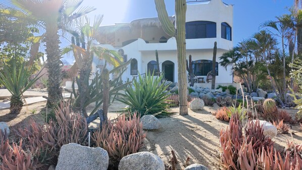 Exterior - 10 Minute Walk to Pickleball and the Sea of Cortez (Los Barriles)