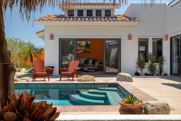 Pool - Casa De Las Mobulas near the beach and pickleball (Los Barriles)
