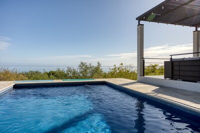 Pool with a View in Buena Vista