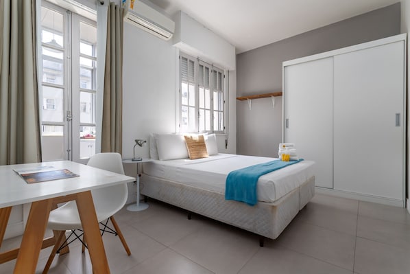 1 chambre, fer et planche à repasser, lit parapluie, Wi-Fi gratuit