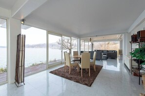 Interior - Sea Side House Toya (Toyako)