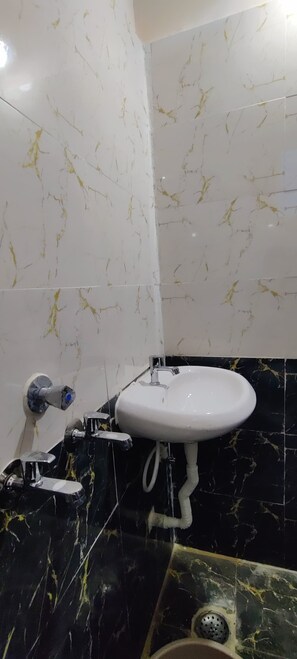 Classic Double Room | Bathroom | Shower, free toiletries, towels, soap - Aariv Home Stay  (Visakhapatnam)