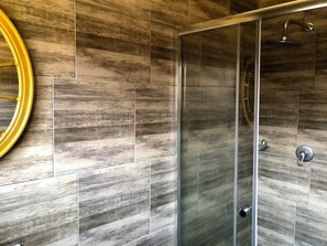 Luxury Room | Bathroom - Casa Favorita (Harare)