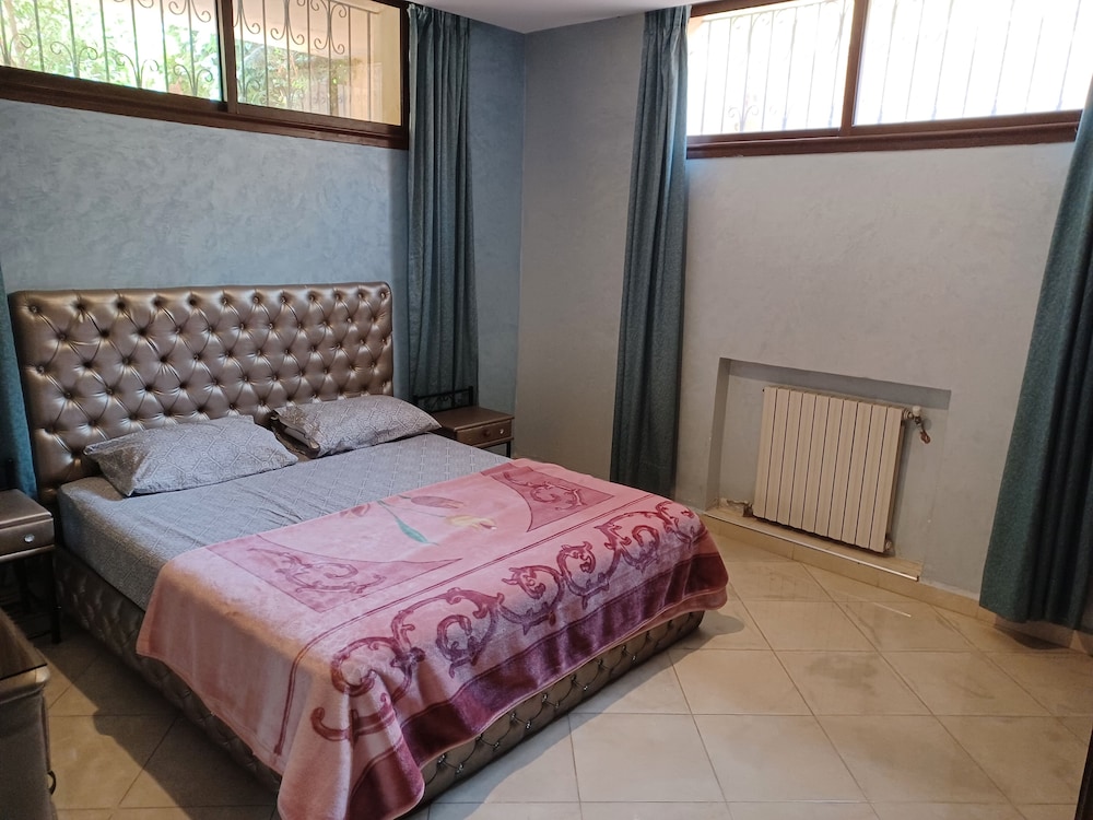 Watch this apartment shift from living room to bedroom - MSN - Peaceful Apartment Living