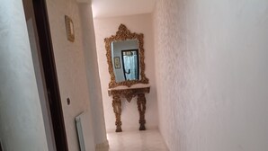 Immagine non classificata, 5 di 9, pulsante